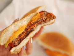 -麦当劳(静安寺店)