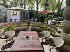 -Golden Lily河内巴黎法越料理餐厅(建国西路店)