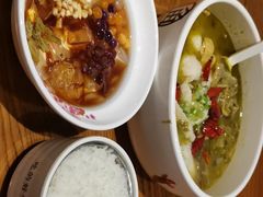 -渝是乎川渝小炒(新世界百货望京店)