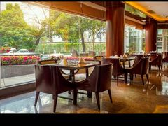 -岷山饭店-芝芝自助餐厅