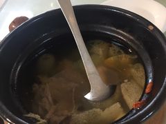 -民间瓦缸煨汤館(嵩山路店)