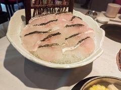 -泓炙颐凤鲜海鲜火锅料理(桐乡店)