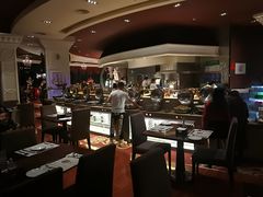 -荣誉国际酒店-云顶旋转餐厅