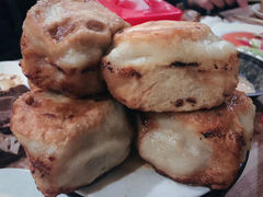 -宝瑞门钉肉饼店