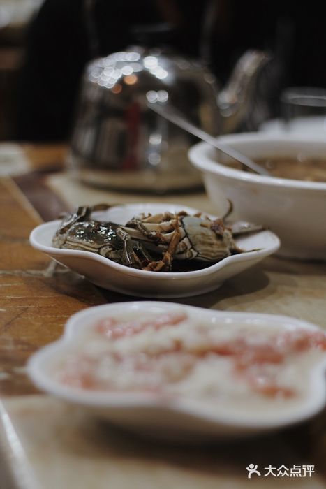 红灯笼龙凤饭店(宁波老字号店)酱毛蟹图片