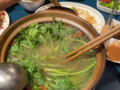 -邹开喜·小海鲜醉鸡煲·潮汕鲜切牛肉店(襄阳北路店)