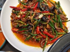 -川流不息·地道川菜·小龙虾(松东路店)