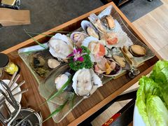 -樾餐厅泰式海鲜火锅(民歌湖店)
