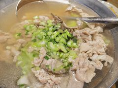 -肖四女乐山跷脚牛肉(南汇大学城生活广场店)