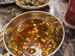-鸿顺老铁锅美蛙鱼府(解放碑店)