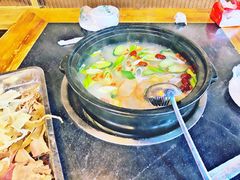 -金鼎雪山牦牛杂火锅(理县总店)