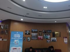 -雅悦齿科(顾村公园店)