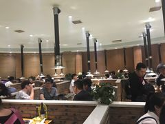 大堂-冯老二羊肉串