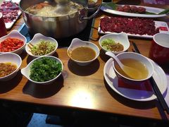 -牛很鲜潮汕牛肉火锅(椒江店)