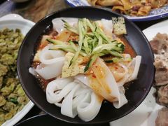 -壹阁胡羊焖饼(特色小吃街店)