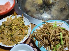 干煸茶树菇-天发长铁锅炖(王秀村店)