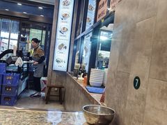 -老乌家特色小炒泡馍(大皮院店)