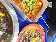 -马路边边串串香(苗栗路店)