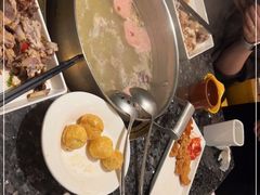 -一席地·本地鸡窝·杭帮鸡火锅(萧山银隆百货店)