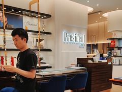 -博士眼镜·President总统(宝安海雅缤纷城店)