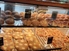 -Dough&Joe团憩(瑞虹天地月亮湾店)