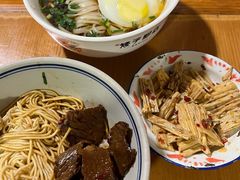 -矮子粉店1985·长沙米粉(湘春路店)