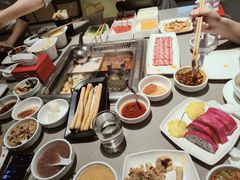 -海底捞火锅(珠影星光城夜宵主题店)