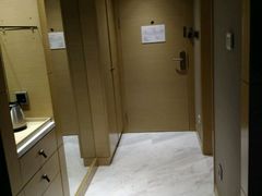 -上海中航虹桥机场泊悦酒店