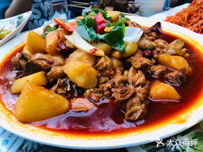 伊隆斋(什刹海店)大盘鸡（大份）图片