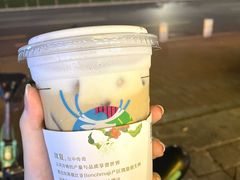 椰云拿铁-瑞幸咖啡(西丽地铁站店)