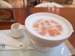 -燕庭·纯燕窝·甜品下午茶(南京西路店)