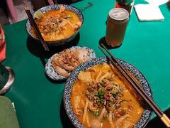 -粉家柳州螺蛳粉(杨宅路店)