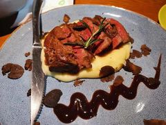-JINNS锦时 steak&pizza(浸信会礼拜堂旧址店)
