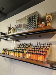 -鳌首刺青纹身 穿孔饰品店