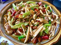 -老来福·非遗酸汤兔(凯旋路店)