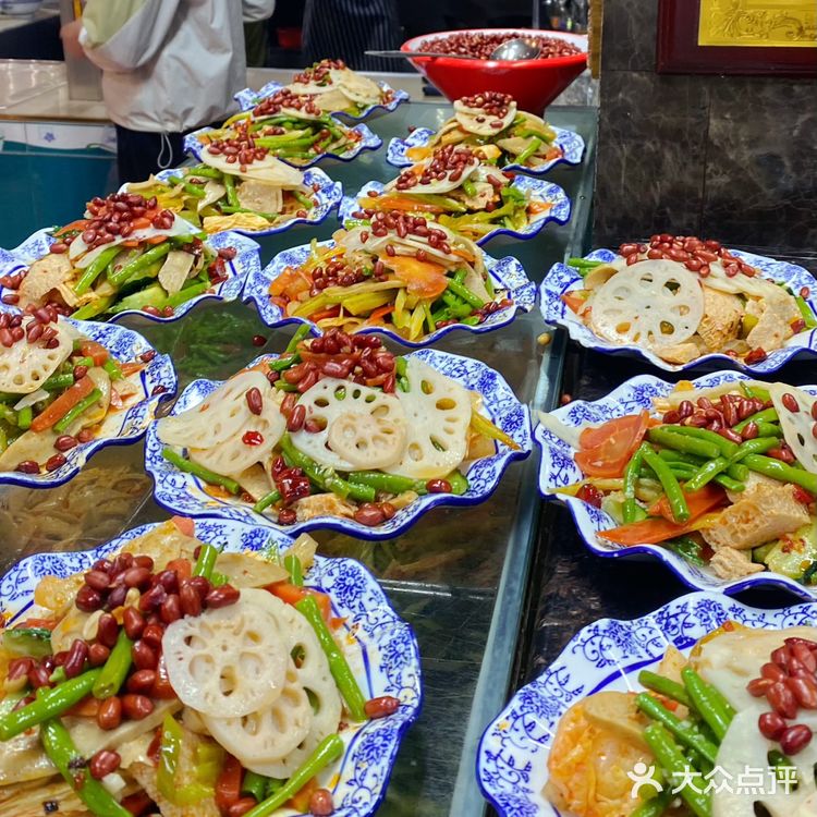 西安bi吃榜这家泡馍终于吃上了！