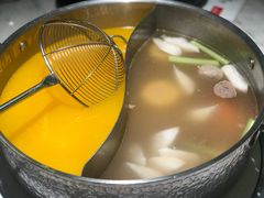 -左庭右院鲜牛肉火锅(浦江欢乐颂店)