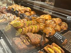 -BUTTERFUL&CREAMOROUS 黄油与面包(西单大悦城店)