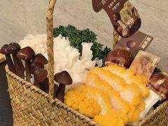 -山缓缓火锅(上海港汇恒隆店)