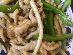 -拉面莊夢語＆中华料理八椿