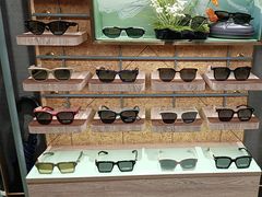 -MUJOSH木九十眼镜(月星环球港B1店)