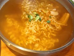 -万兴佳烤肉·长白山老味道(东岸里店)