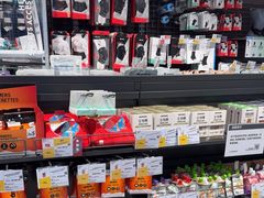 -迪卡侬(环球港店)