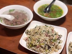 香菇咸肉菜饭-舒蔡记生煎菜饭(云南中路店)