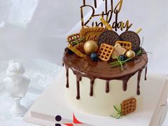 男士巧克力淋面蛋糕-艾加柒克蛋糕茶歇甜品台(春熙路店)