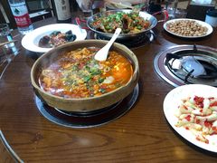 -湘聚南县土菜馆(龙山二路店)