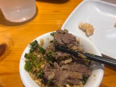 -养牛邓·潮汕牛肉海鲜自助火锅(广州店)