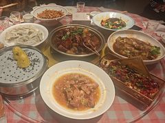 -那家老院子东北菜·饺子·小鸡炖蘑菇(艳华街店)