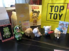 -泡泡玛特POPMART(柏威年购物中心店)