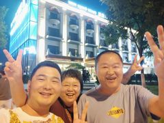 -澜悦港海鲜体验主题餐厅